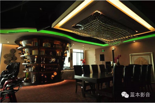 成都桑拿带娃娃，夏日避暑好去处(成都有没有好玩的桑拿)